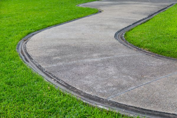 Concrete Sidewalk Construction in San Clemente