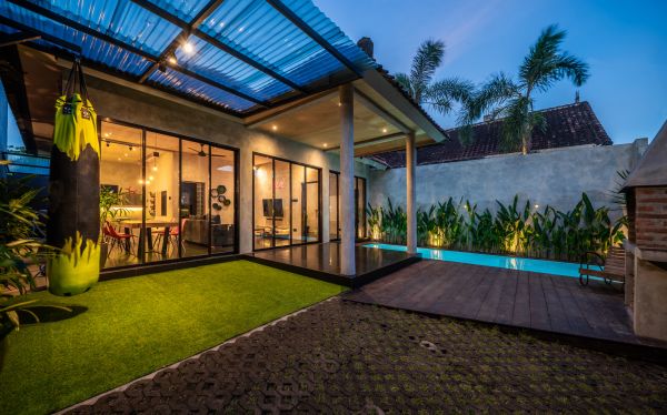 Poolside Patio Construction